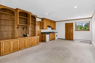 1736 Hillcrest Ave, Saint Paul, MN 55116 - Photo 13