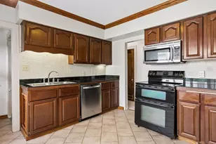 1736 Hillcrest Ave, Saint Paul, MN 55116 - Photo 25