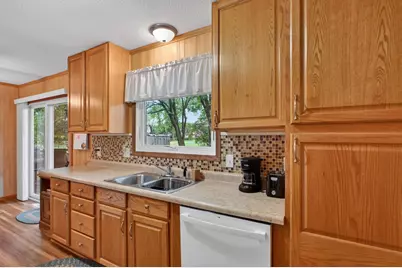 1808 E Golf Course Road NE, Alexandria, MN 56308 - Photo 21