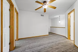 3232 Oak View Dr, Woodbury, MN 55129 - Photo 29