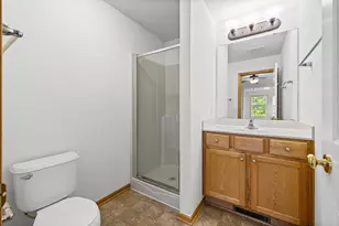 3232 Oak View Dr, Woodbury, MN 55129 - Photo 21