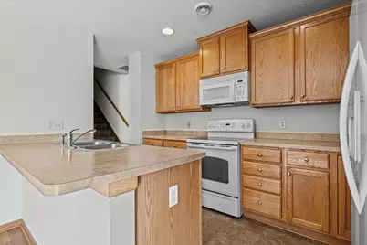 3232 Oak View Drive, Woodbury, MN 55129 - Photo 11