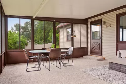 713 S 2nd Street, La Crescent, MN 55947 - Photo 15