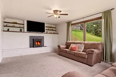 713 S 2nd Street, La Crescent, MN 55947 - Photo 7