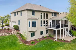 1800 Carriage Dr, Victoria, MN 55386 - Photo 5