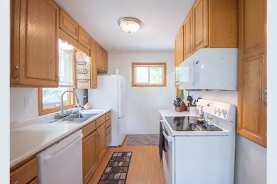 805 13th Street N, Moorhead, MN 56560 - Photo 11