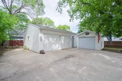805 13th Street N, Moorhead, MN 56560 - Photo 7
