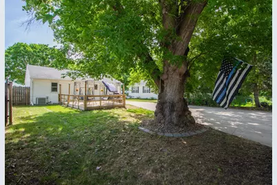 805 13th Street N, Moorhead, MN 56560 - Photo 35