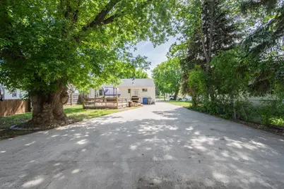 805 13th Street N, Moorhead, MN 56560 - Photo 37