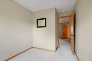 2340 19th Ave NE, Minneapolis, MN 55418 - Photo 57