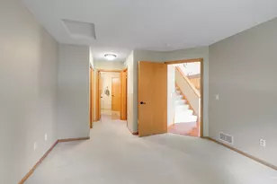 2340 19th Ave NE, Minneapolis, MN 55418 - Photo 47