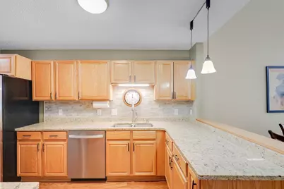 2340 19th Avenue NE, Minneapolis, MN 55418 - Photo 45
