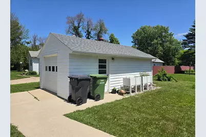 1601 Murray Avenue, Worthington, MN 56187 - Photo 25