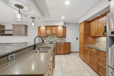 4596 Lilac Lane N, Lake Elmo, MN 55042 - Photo 7