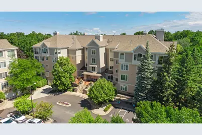 11460 Fairfield Road W #103, Minnetonka, MN 55305 - Photo 3