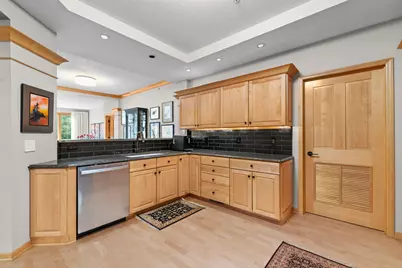 11460 Fairfield Road W #103, Minnetonka, MN 55305 - Photo 15