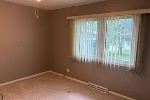 512 SE 9th Ave, Waseca, MN 56093 - Photo 5