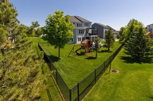 16563 Beverly Dr, Eden Prairie, MN 55347 - Photo 65