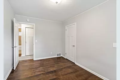 5104 Duggan Plaza, Edina, MN 55439 - Photo 21
