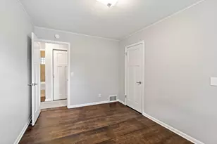5104 Duggan Plaza, Edina, MN 55439 - Photo 21