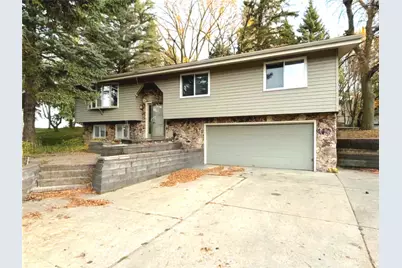 1000 16th Street NE, Willmar, MN 56201 - Photo 1