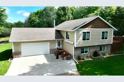 8325 178th Lane NE, Forest Lake, MN 55025 - Photo 3