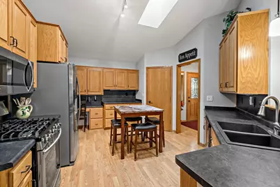 8541 Inverness Lane N, Brooklyn Park, MN 55443 - Photo 15