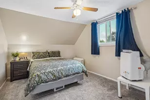 302 Wyoming St E, Saint Paul, MN 55107 - Photo 13