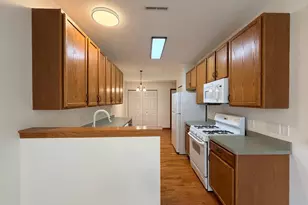 682 Princeton Ave, Shakopee, MN 55379 - Photo 9