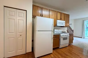 682 Princeton Ave, Shakopee, MN 55379 - Photo 11