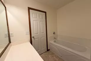 682 Princeton Ave, Shakopee, MN 55379 - Photo 33