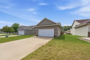 2526 43rd Ave S, Saint Cloud, MN 56301 - Photo 5