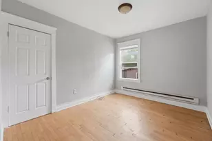 733 Bradley St, Saint Paul, MN 55130 - Photo 9