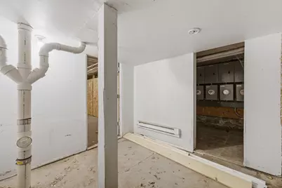 733 Bradley Street, Saint Paul, MN 55130 - Photo 17