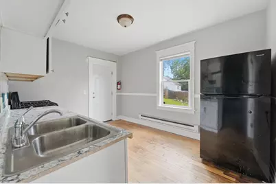 733 Bradley Street, Saint Paul, MN 55130 - Photo 13