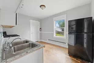 733 Bradley St, Saint Paul, MN 55130 - Photo 13