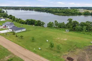 463 North Shore Dr, Underwood, MN 56586 - Photo 1