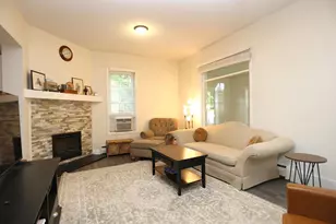 209 4th St E, Carver, MN 55315 - Photo 9
