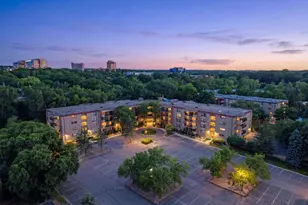 6710 Vernon Ave S, Edina, MN 55436 - Photo 17