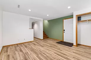 3910 Elmwood St, Vadnais Heights, MN 55127 - Photo 21