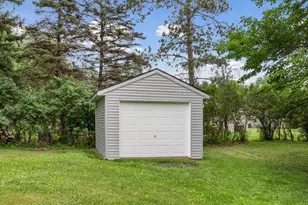 3910 Elmwood St, Vadnais Heights, MN 55127 - Photo 29
