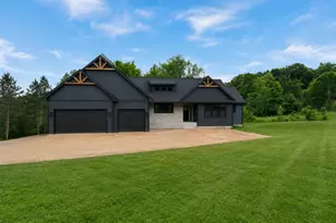 1189 60th St, Hudson, WI 54016 - Photo 1