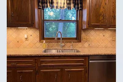 11905 26th Avenue N, Plymouth, MN 55441 - Photo 9