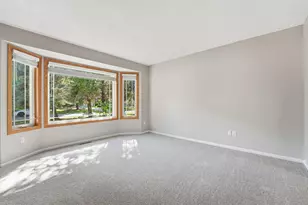 9244 Andrea Dr, Woodbury, MN 55125 - Photo 11