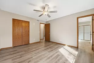 9244 Andrea Dr, Woodbury, MN 55125 - Photo 39
