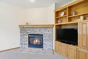 1364 Pond Cir, Waconia, MN 55387 - Photo 11