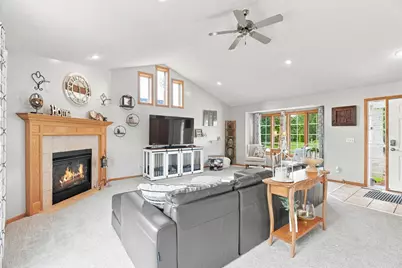 8060 Padgett Avenue NE, Otsego, MN 55330 - Photo 3