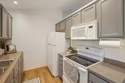 7010 Jorgensen Lane S, Cottage Grove, MN 55016 - Photo 5