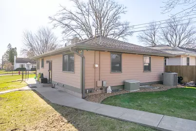 1400 Maryland Avenue S, Saint Louis Park, MN 55426 - Photo 33