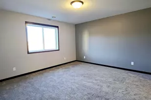 1117 8th Ave SE, Waseca, MN 56093 - Photo 15